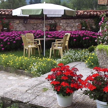 كوبريفشتيتسا Guest House Astra المظهر الخارجي الصورة