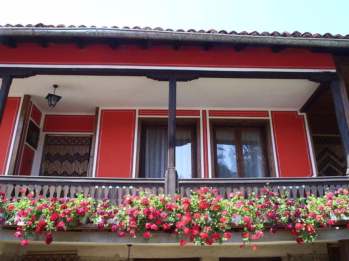 كوبريفشتيتسا Guest House Astra المظهر الخارجي الصورة