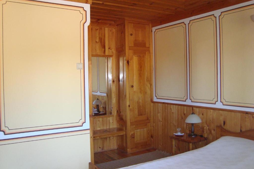 كوبريفشتيتسا Guest House Astra الغرفة الصورة
