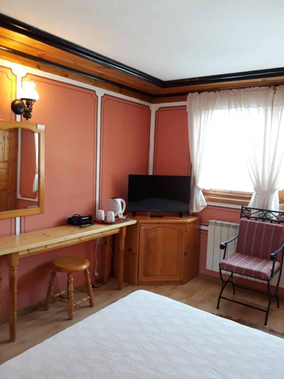 كوبريفشتيتسا Guest House Astra المظهر الخارجي الصورة